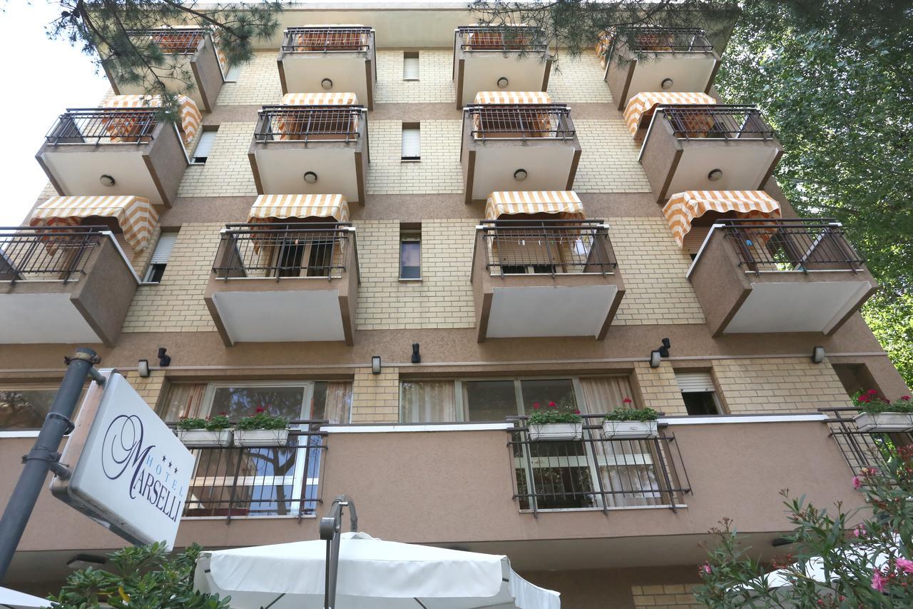 Hotel Marselli Rimini Exterior foto